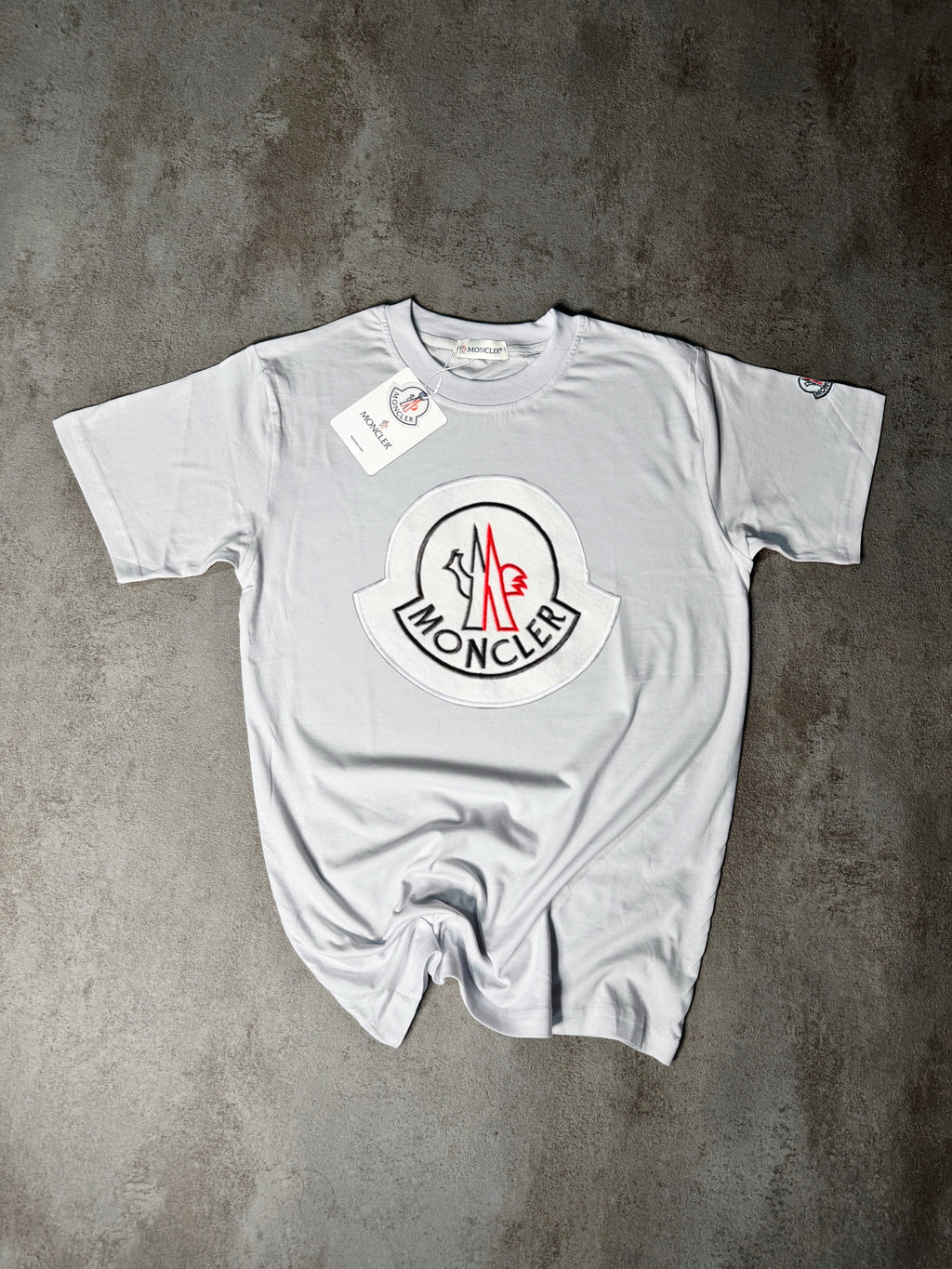 CAMISETA MONCL£R