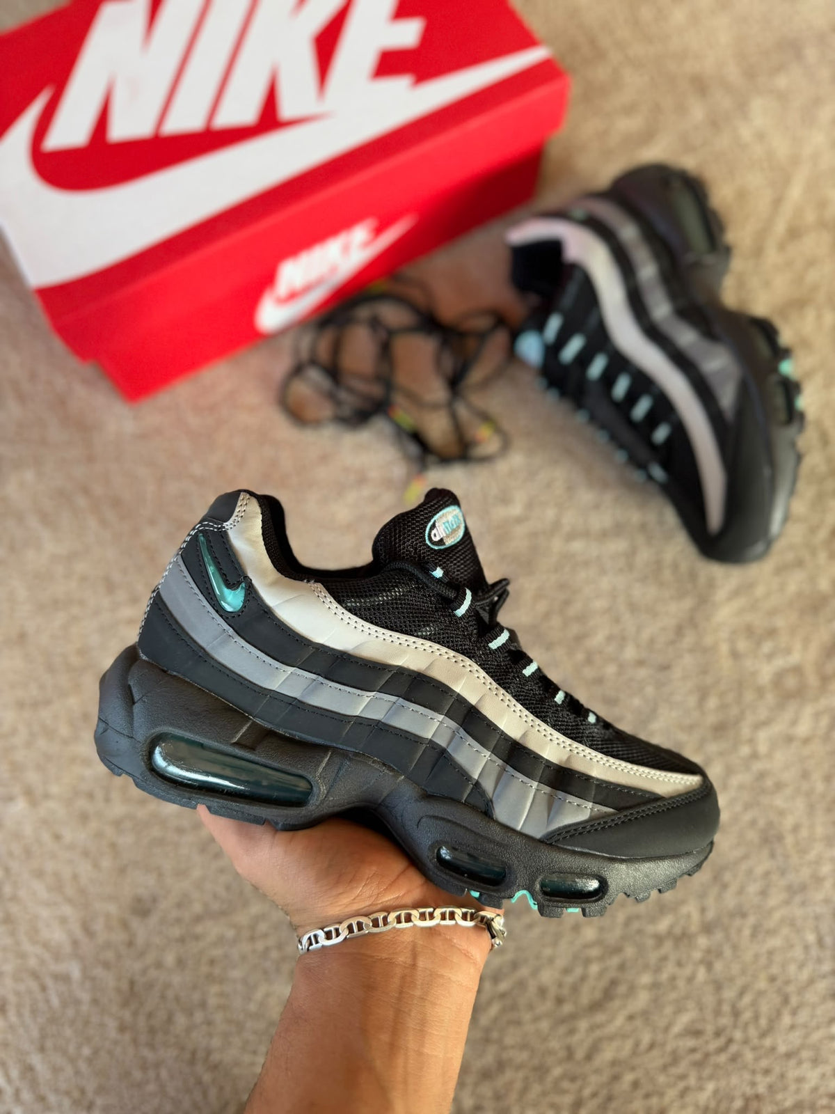Nike Air Max 95 Black White