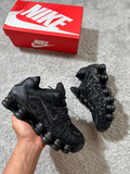 Nike Shox negras