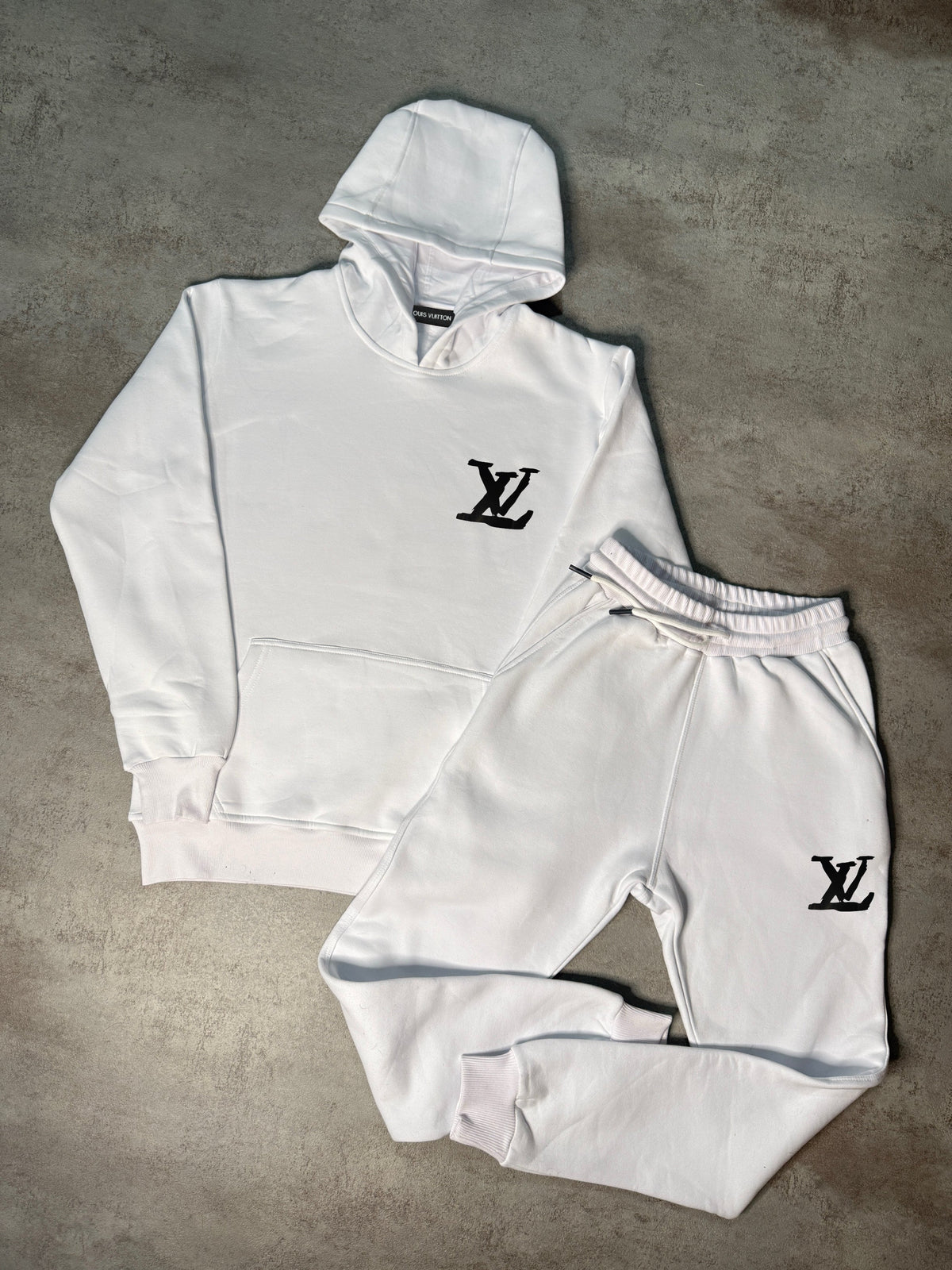 CHANDAL LOUIS VUITT0N