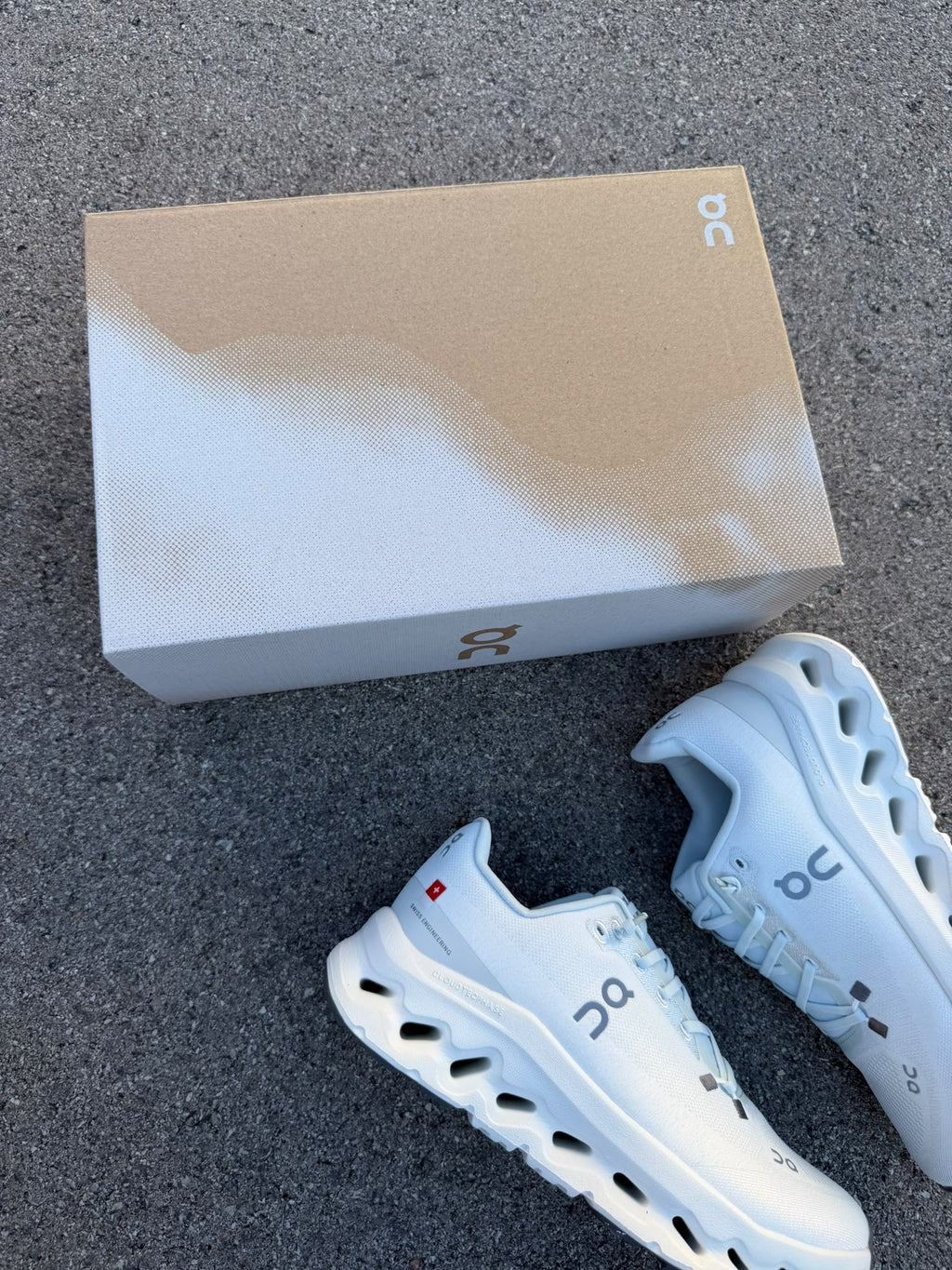 Zapatillas On Cloudtilt Triple White