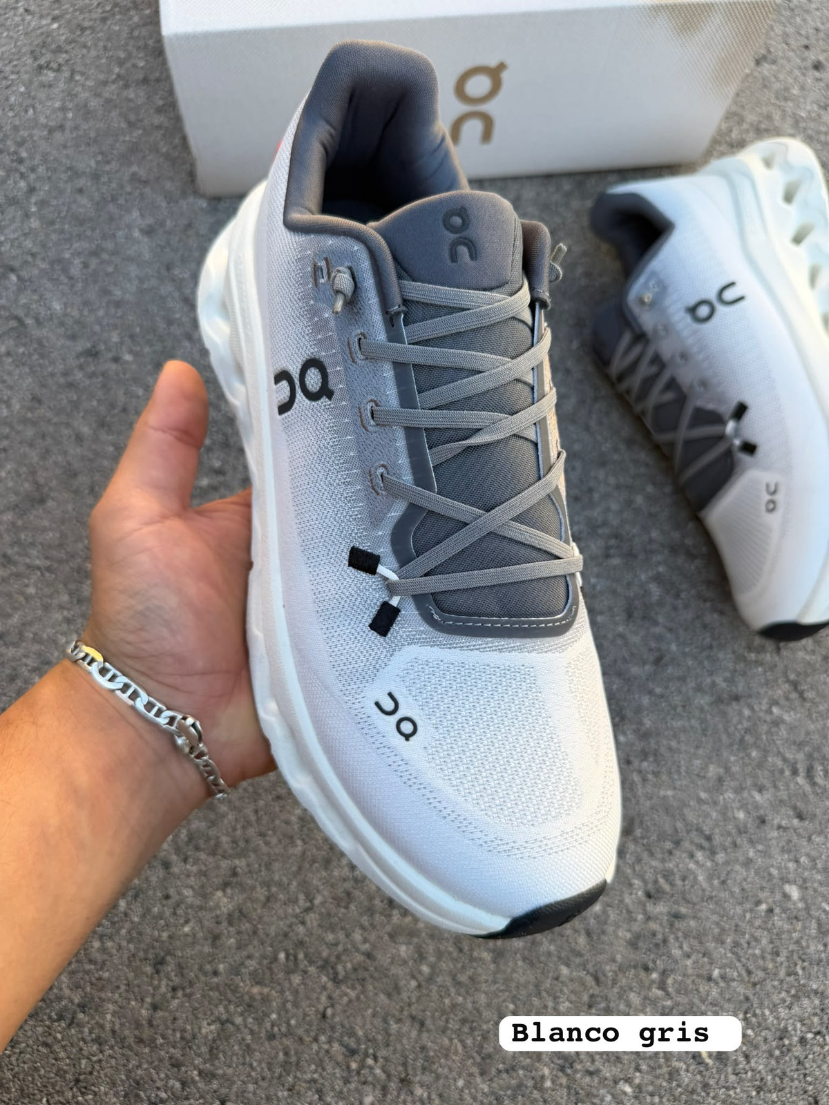 Zapatillas On Running Cloudtilt White / Grey