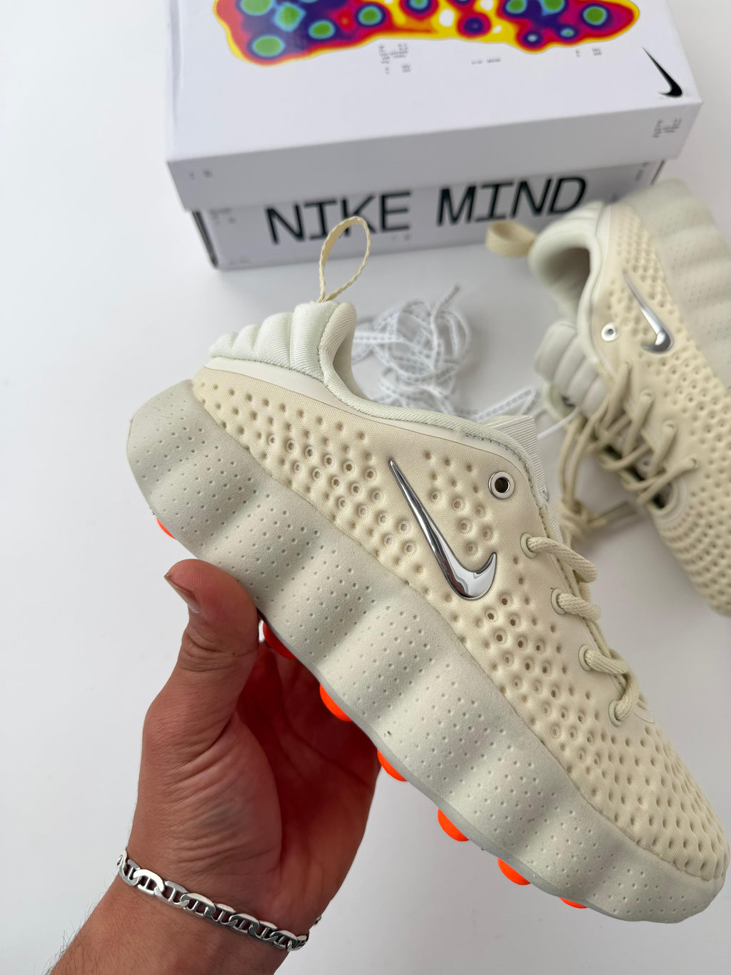 BAMBAS NIKE MIND