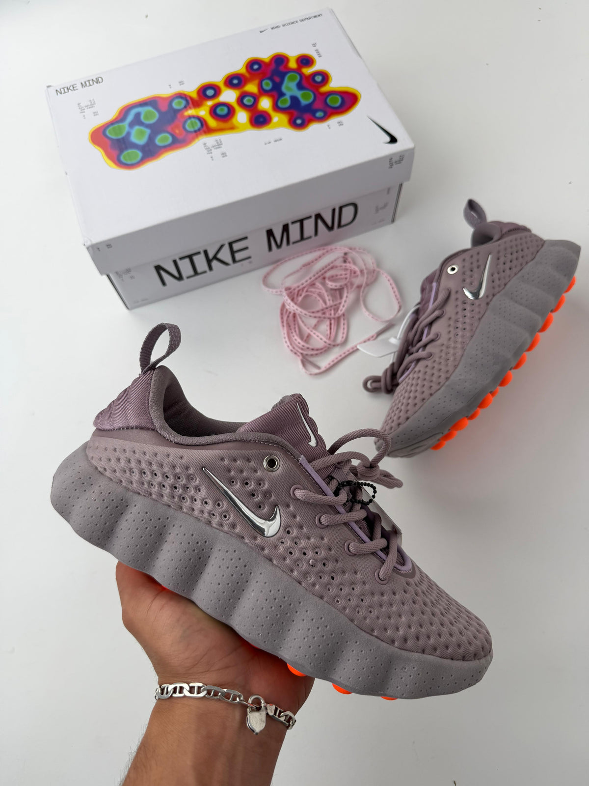BAMBAS NIKE MIND