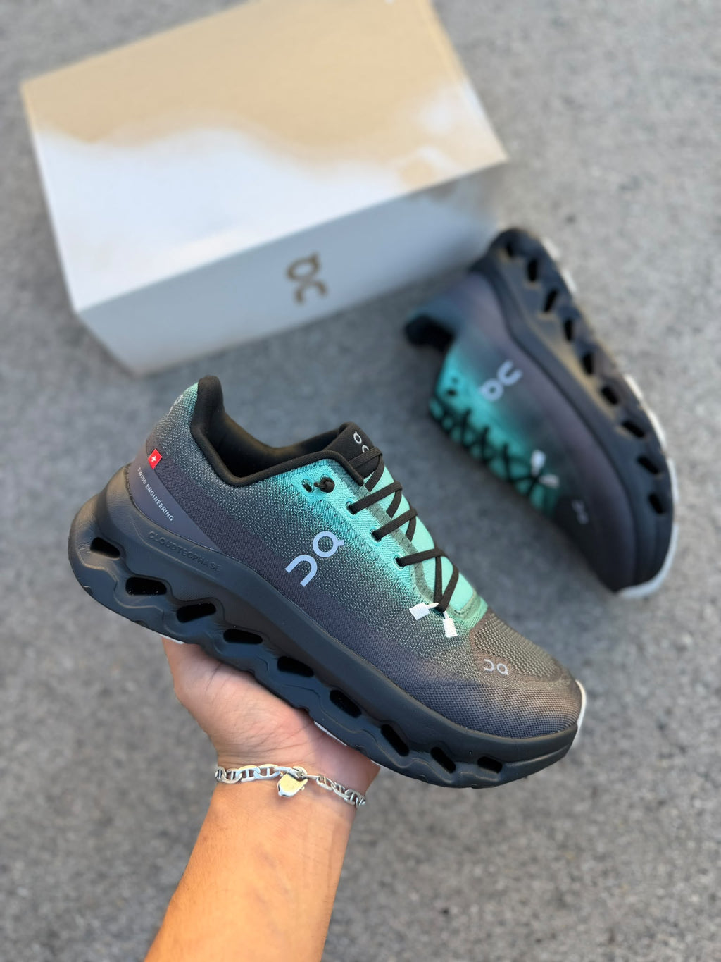 Zapatillas On Cloudtilt Aqua