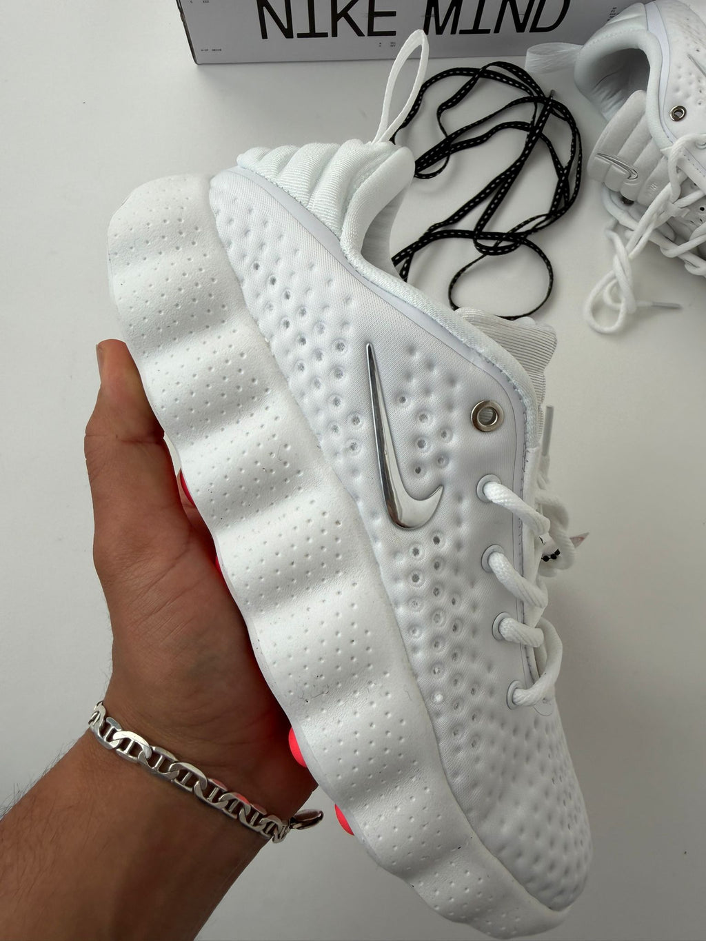 BAMBAS NIKE MIND
