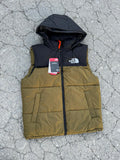 Chaleco acolchado con capucha de The North Face