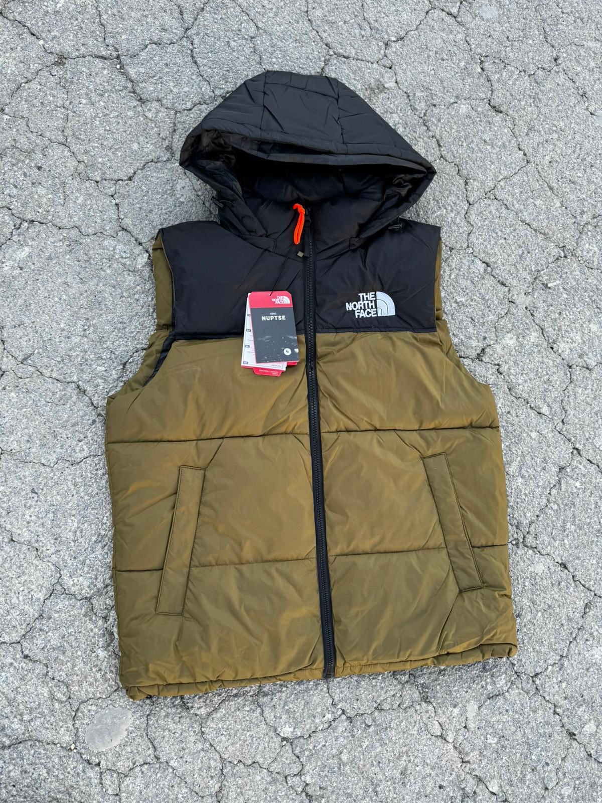 Chaleco acolchado con capucha de The North Face