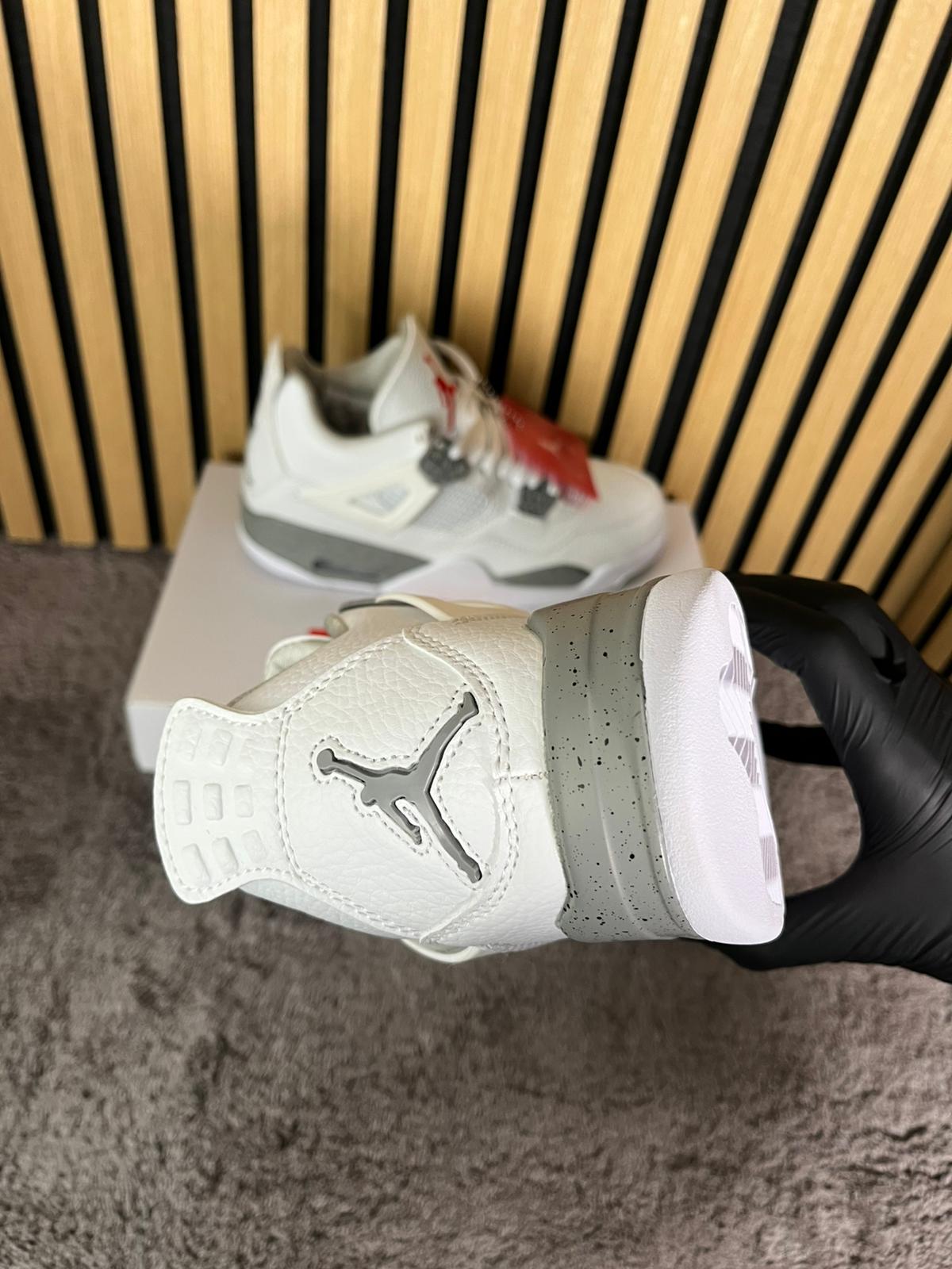 JORDAN 4 WHITE OREO