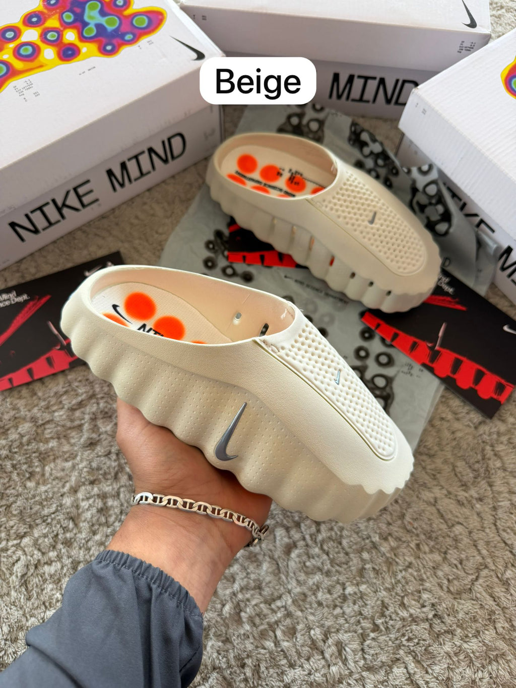 CHANCLAS NIKE MIND BEIGE