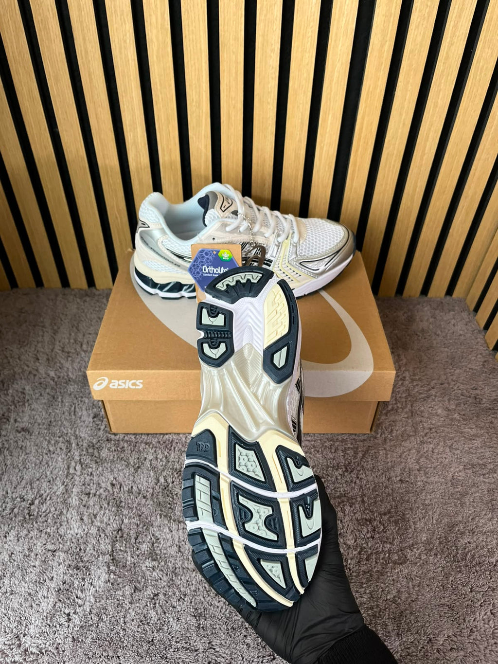 Asics Gel-Kayano 14