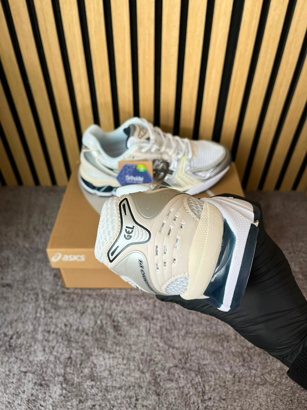 Asics Gel-Kayano 14