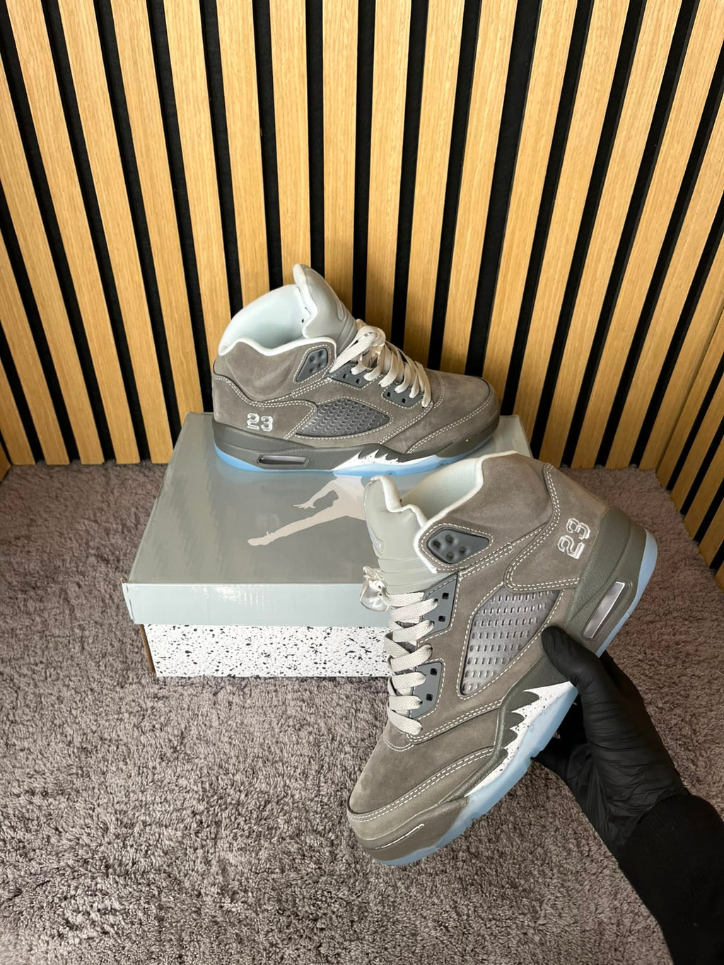 JORDAN 5 WOLF GREY