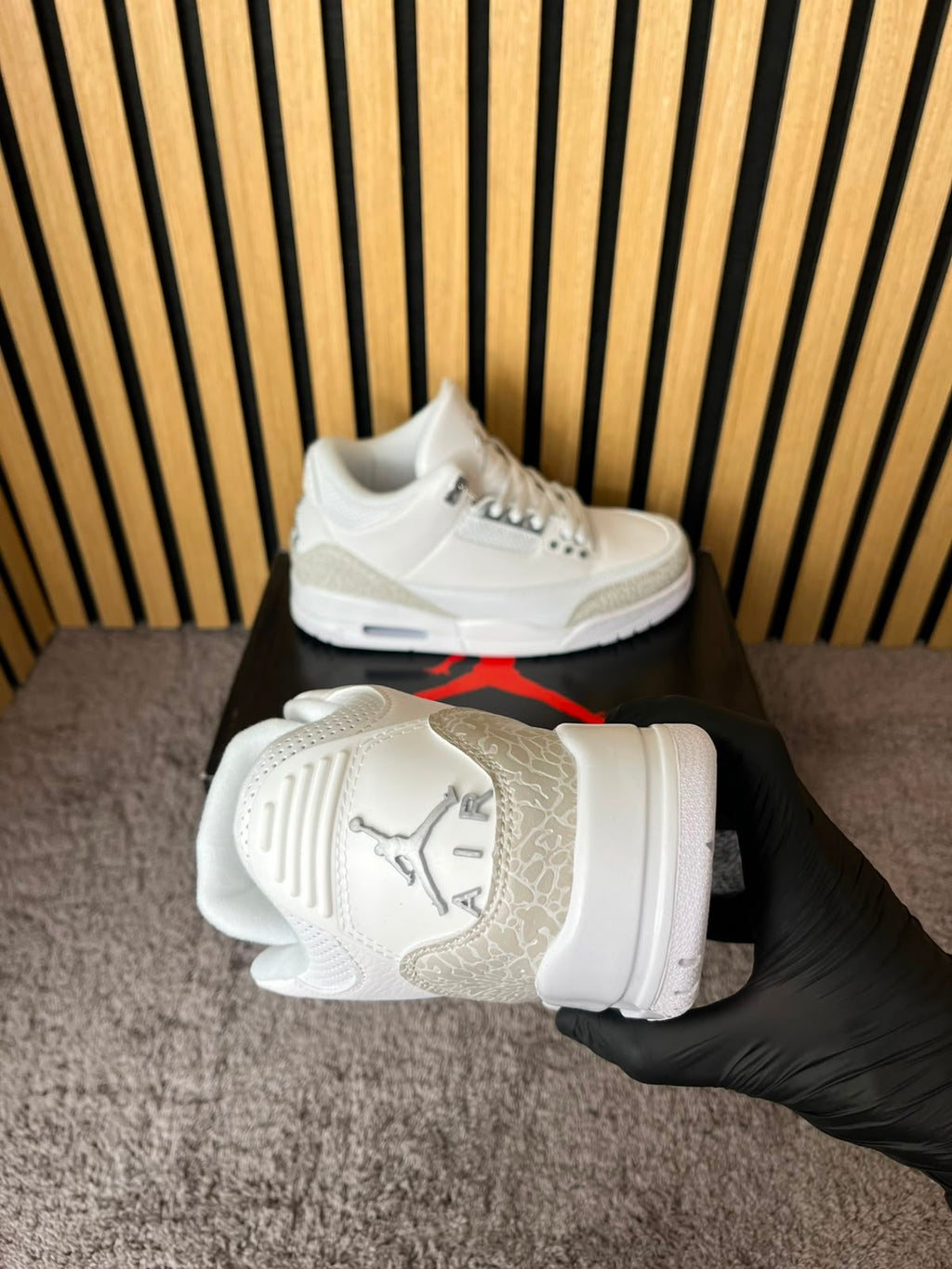 JORDAN 3 PURE MONEY