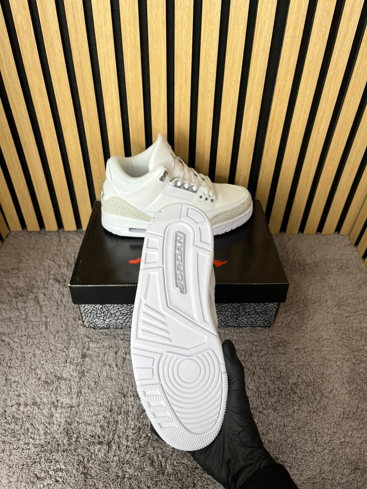JORDAN 3 PURE MONEY