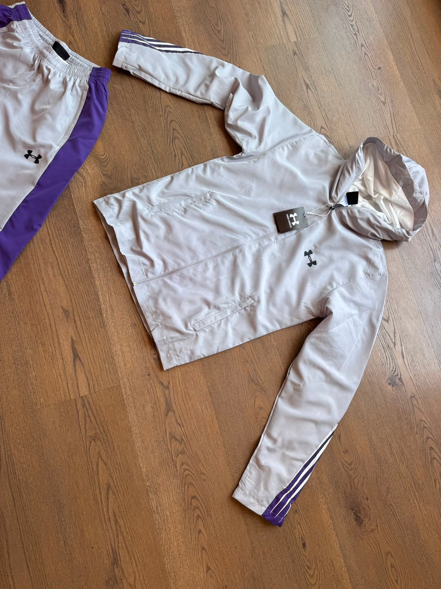Under Armour Tracksuit Blanco & Morado