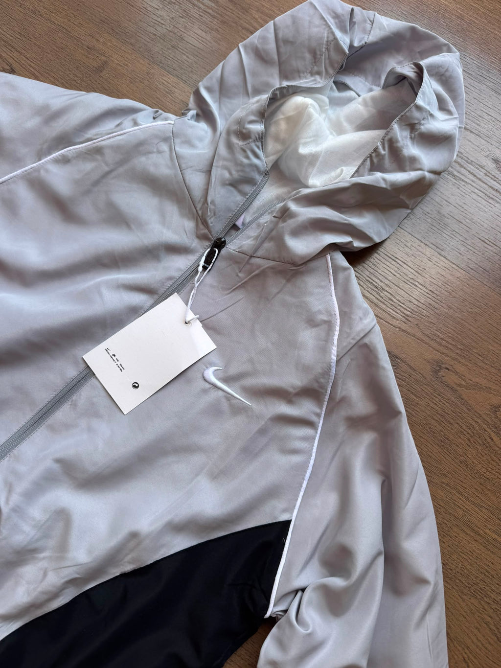 Nike Tech Windrunner Tracksuit Blanco & Negro