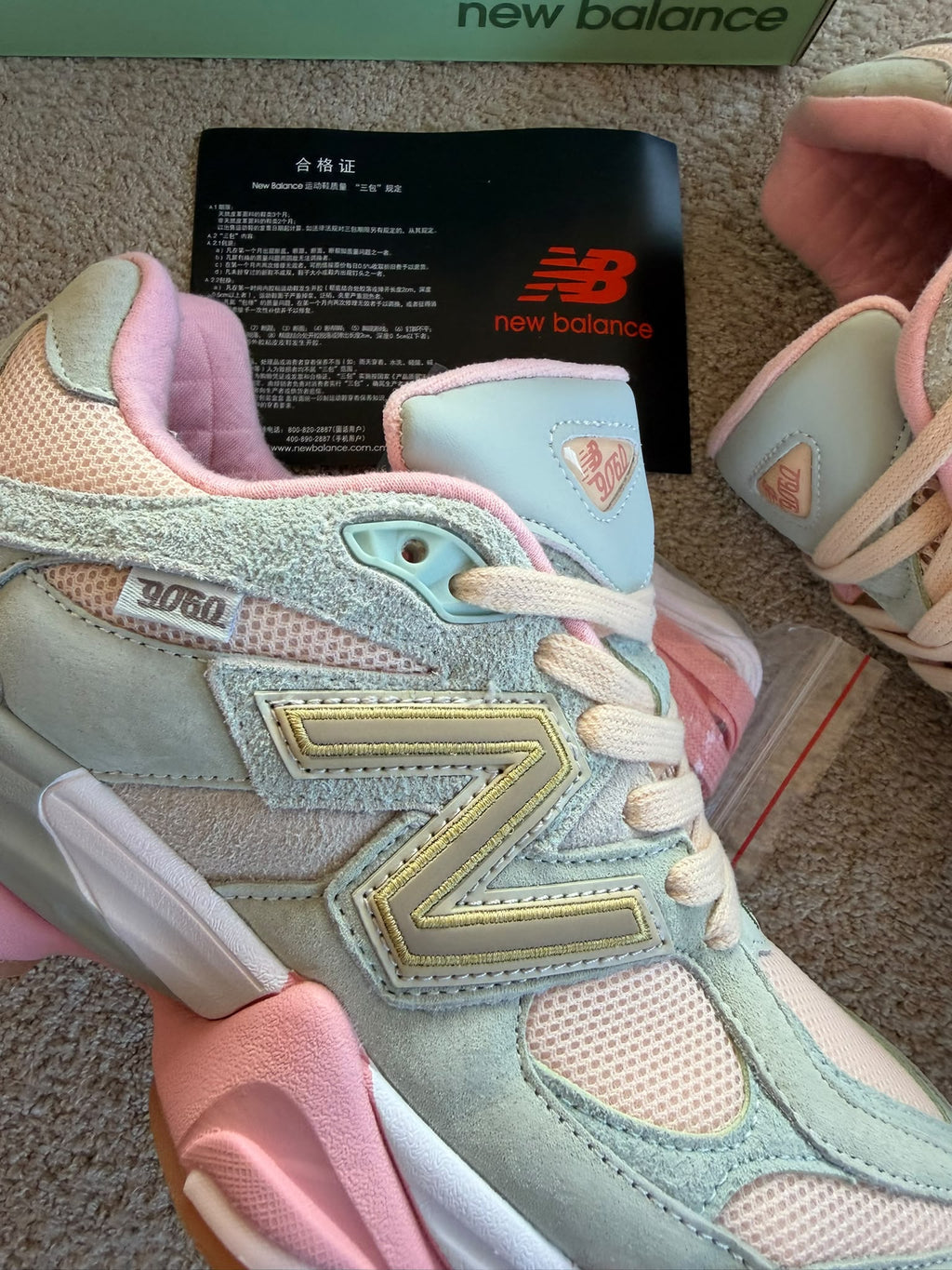 NEW BALANCE 9060