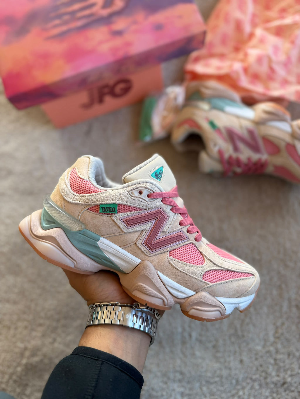 NEW BALANCE 9060