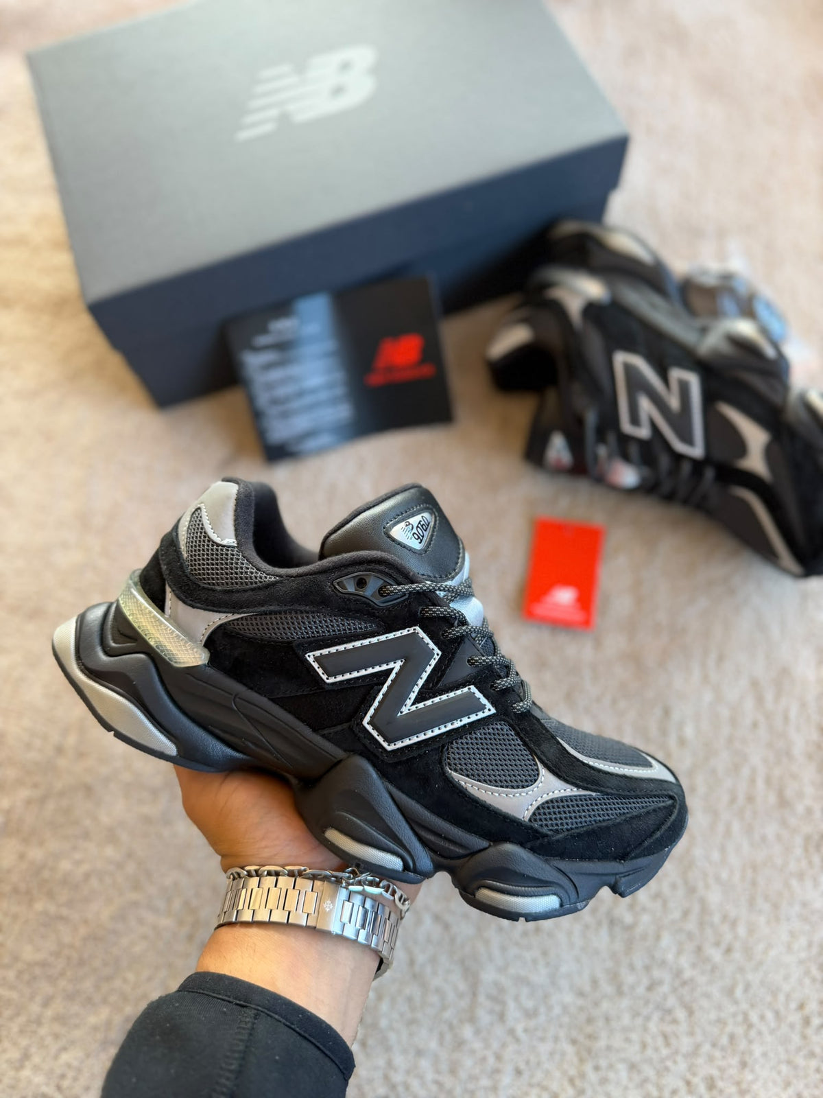 NEW BALANCE 9060