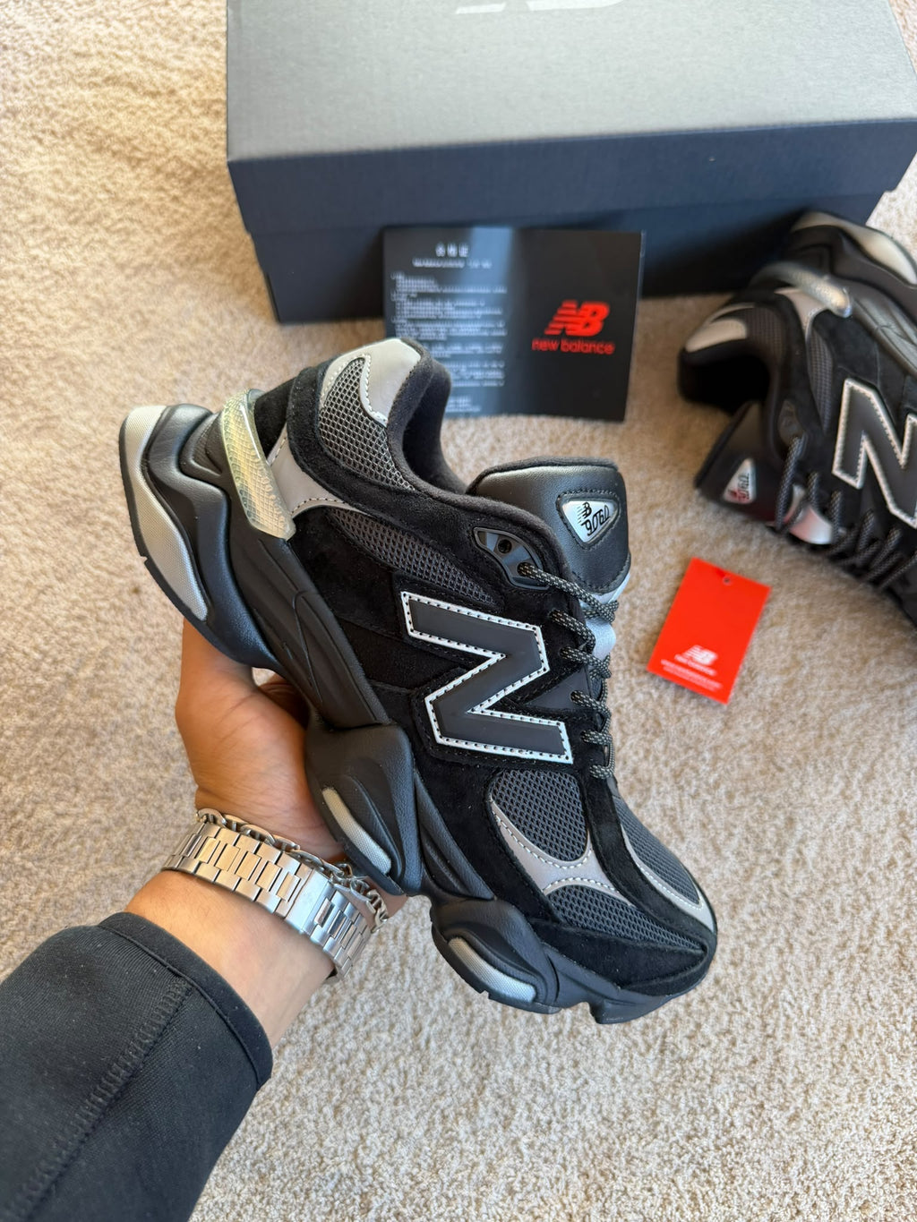 NEW BALANCE 9060