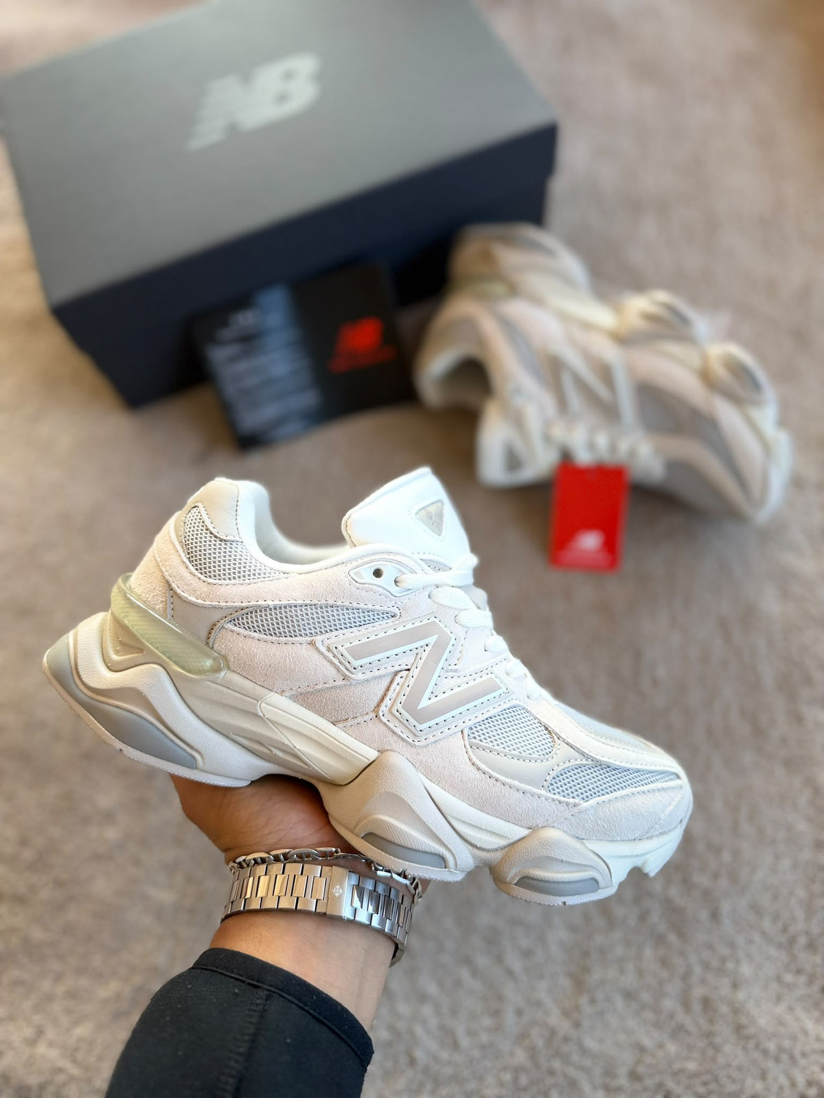 NEW BALANCE 9060