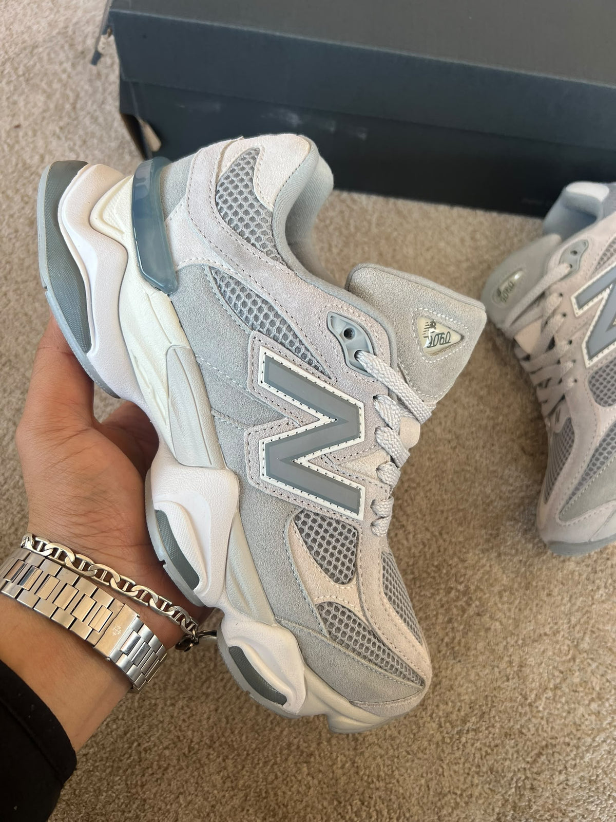 NEW BALANCE 9060