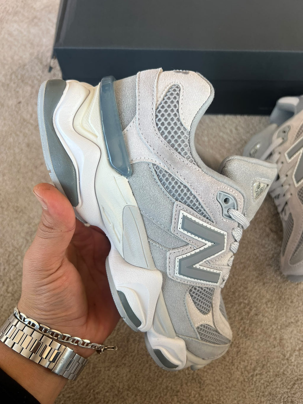 NEW BALANCE 9060