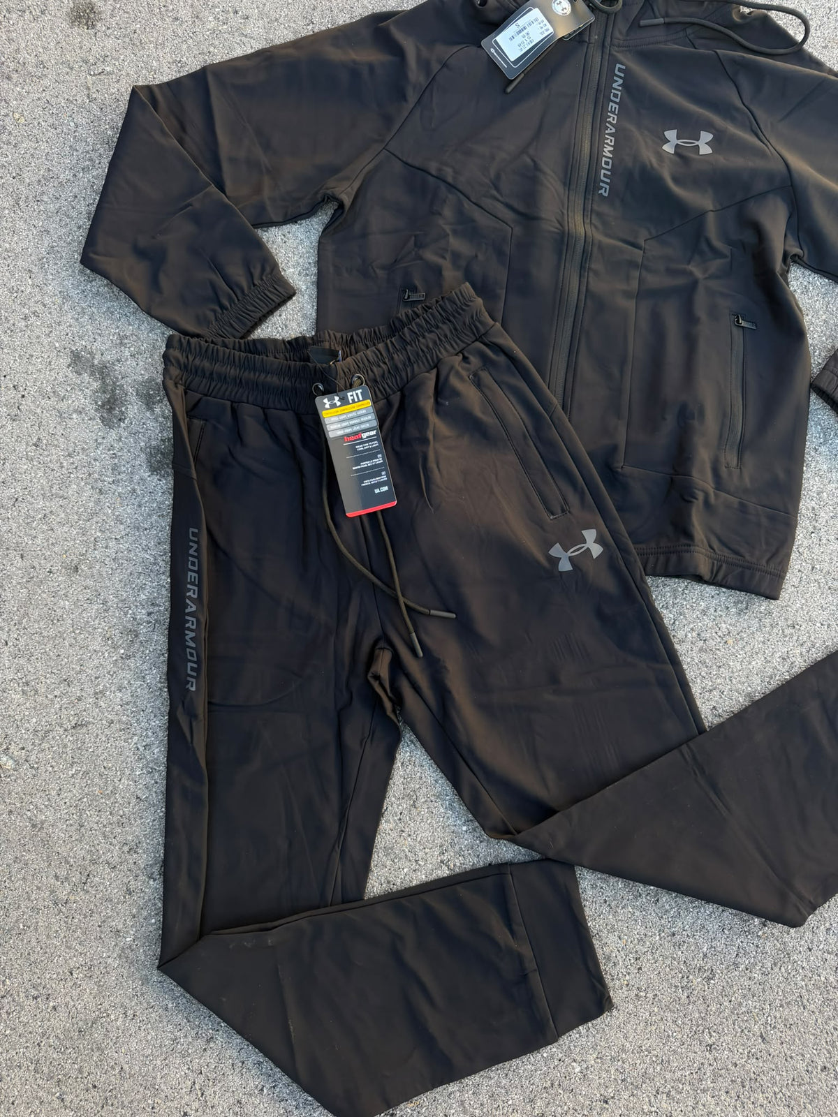 `Chándal Under Armour Gris`