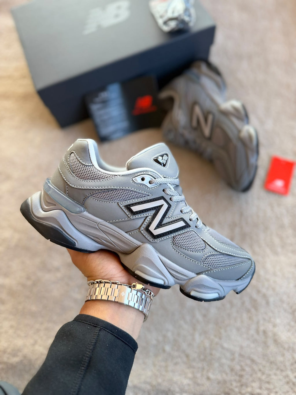 NEW BALANCE 9060