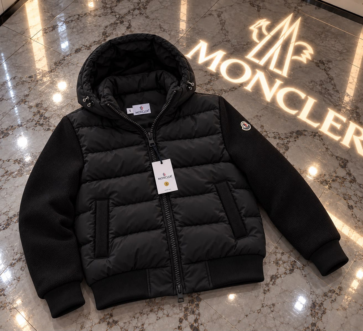 Chaqueta Moncler Hybrid Negra