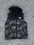 Chaleco acolchado con capucha de The North Face