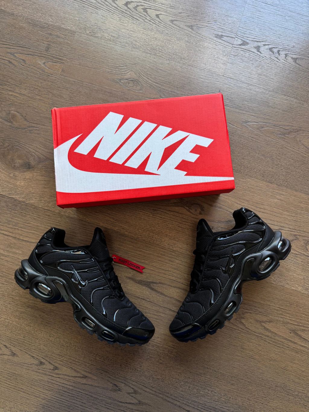 NIKE AIR TN - NEGRAS