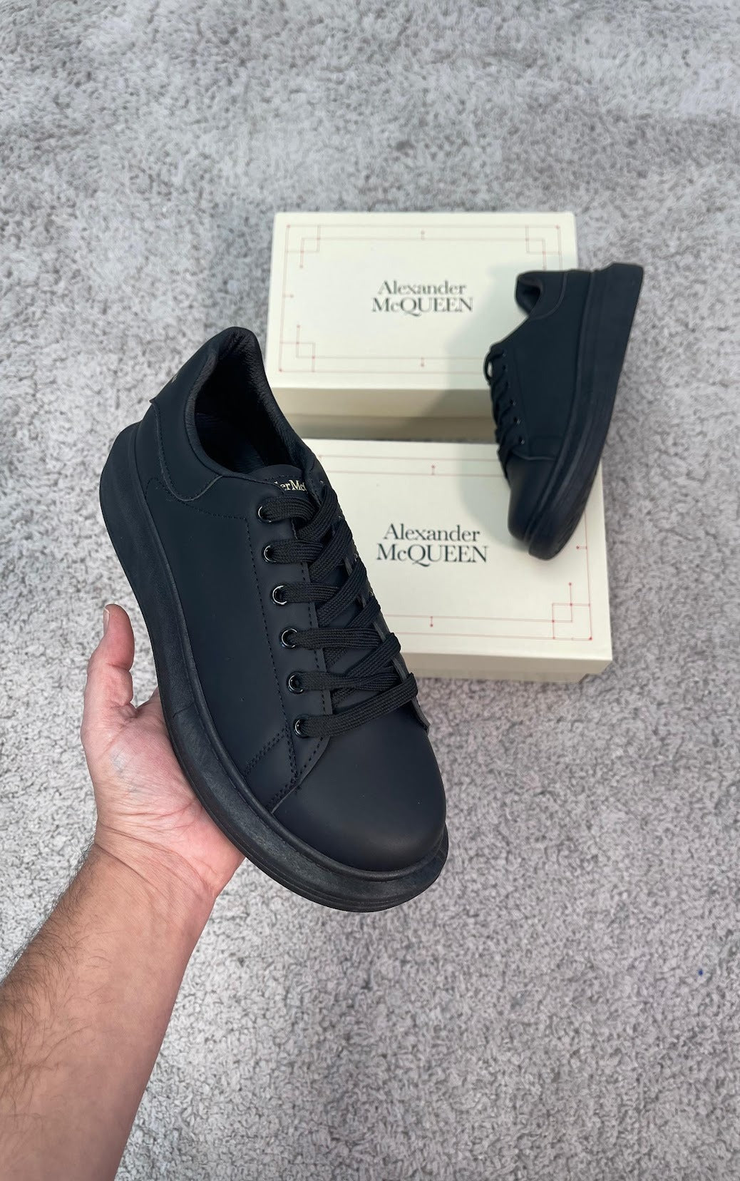ALEXANDER MCQUEEN
