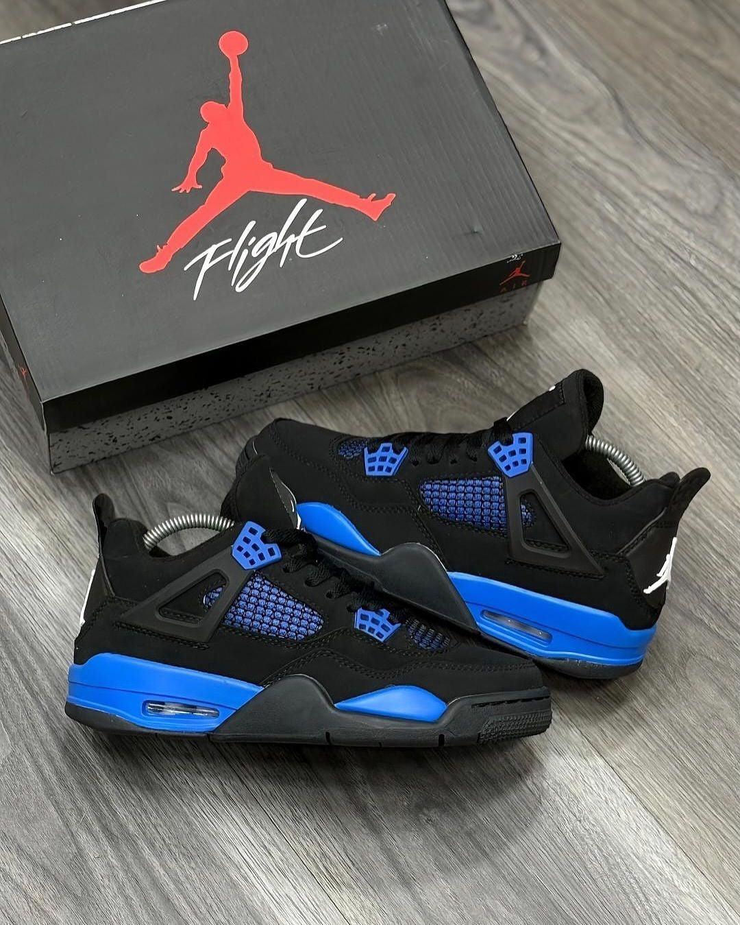 Jordan 4