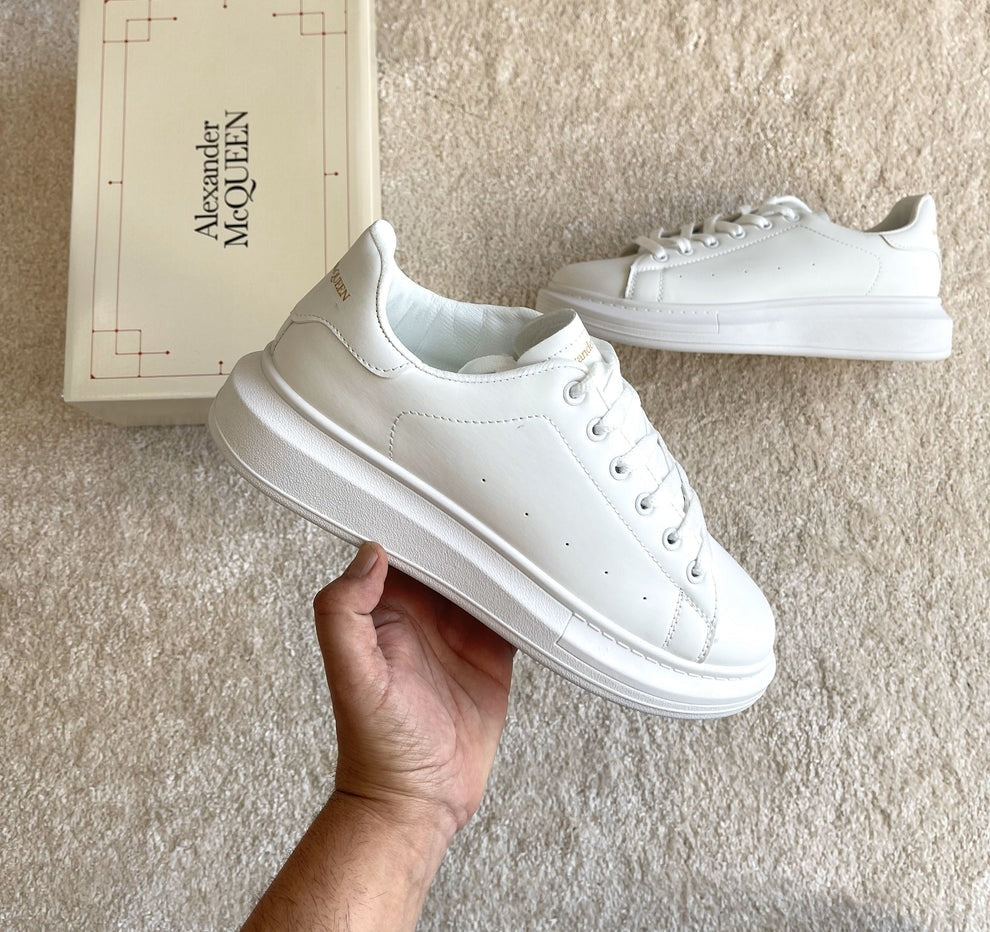 ALEXANDER MCQUEEN