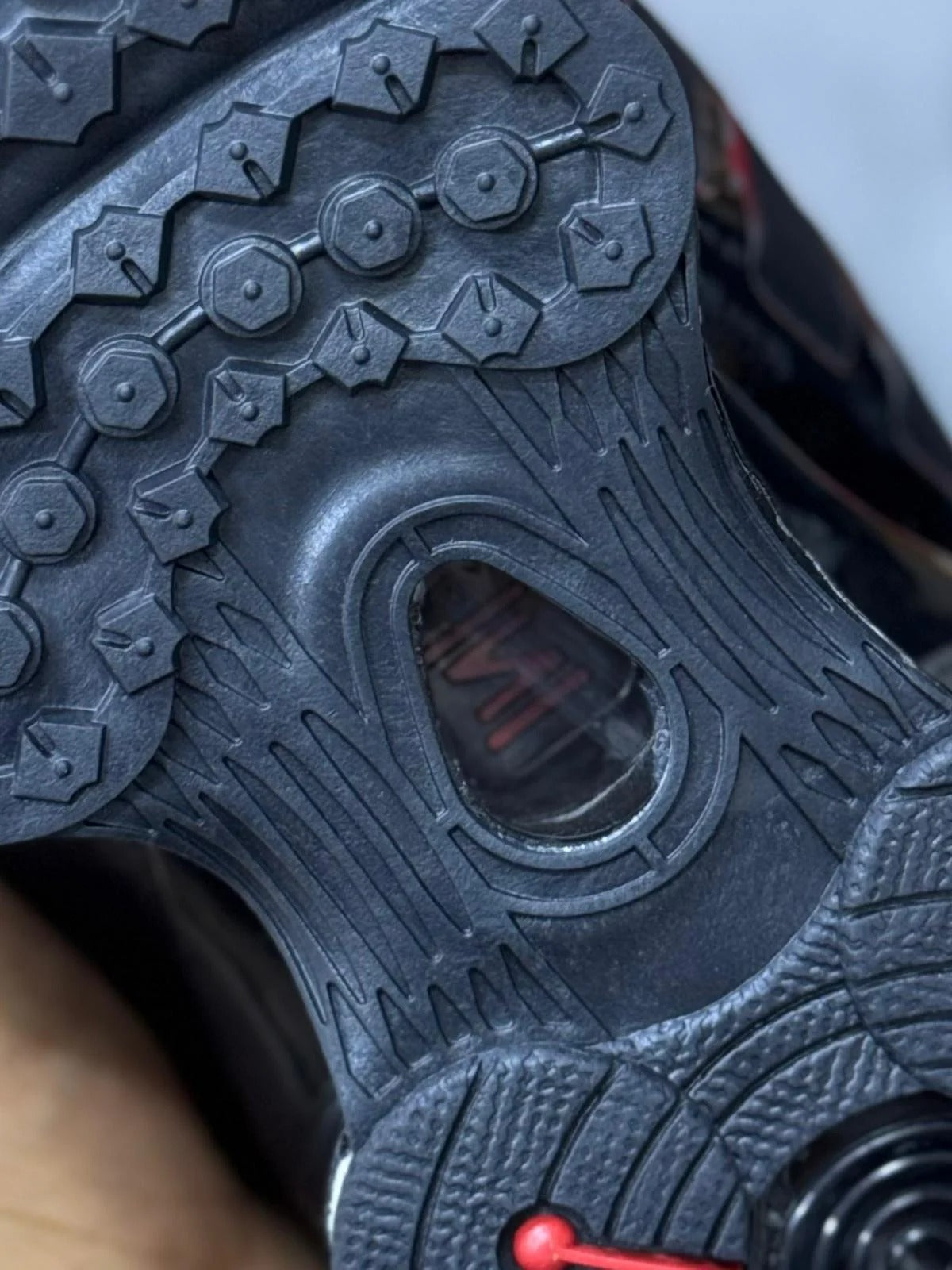 NIKE SHOX NEGRAS