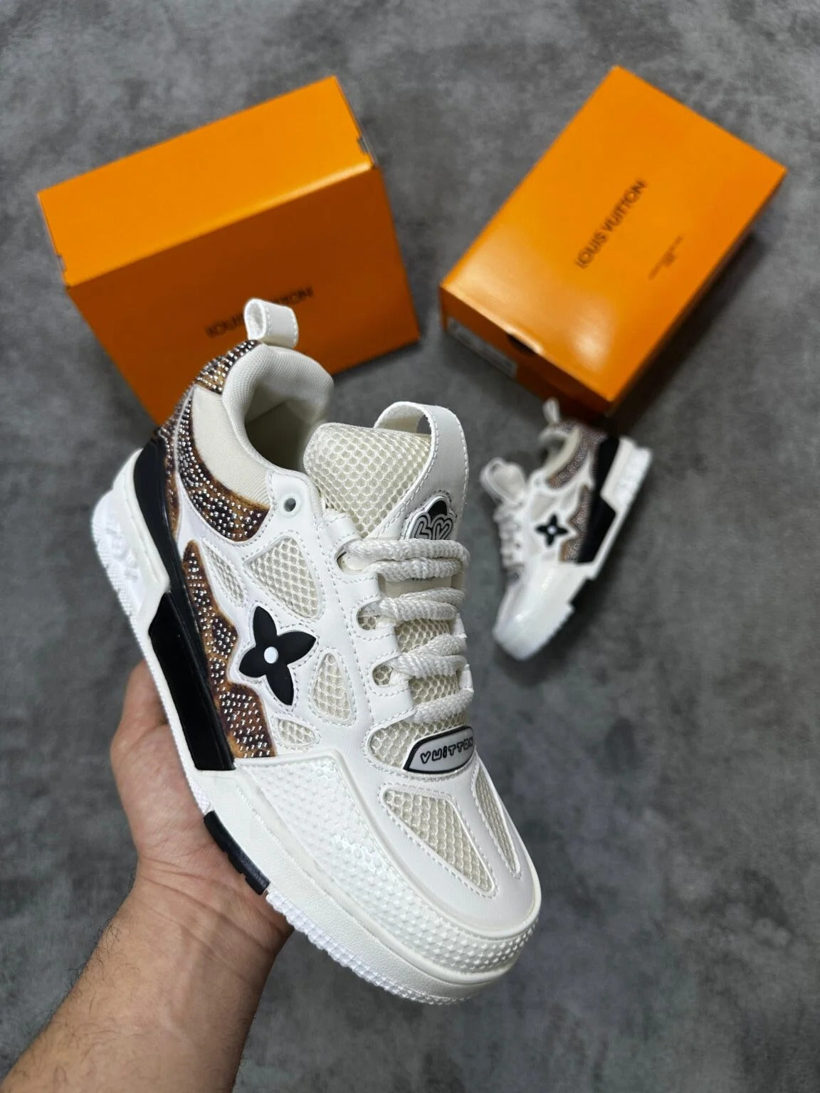 LOUIS VUITTON SKATE
