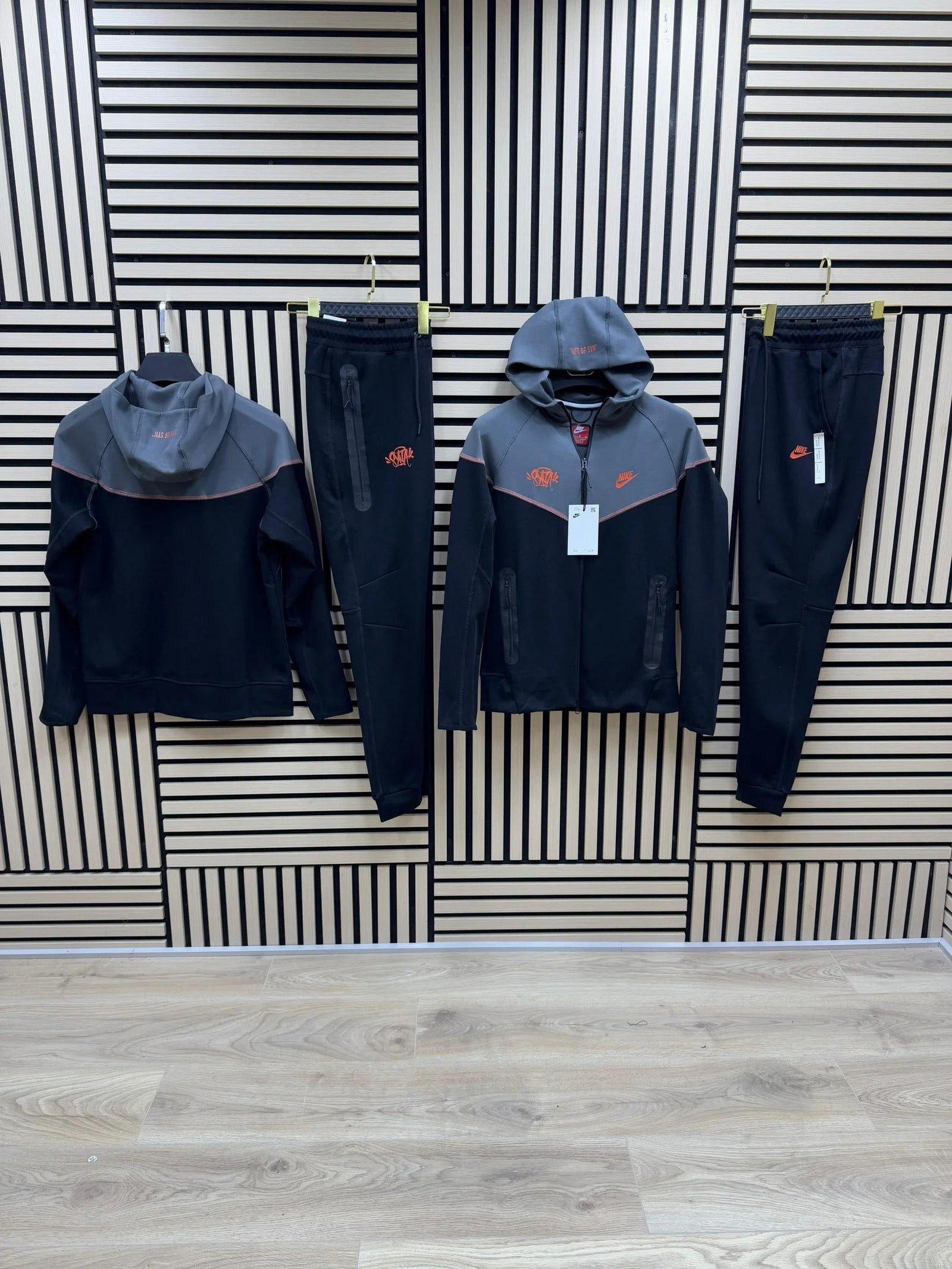 CHANDAL NIKE TECH