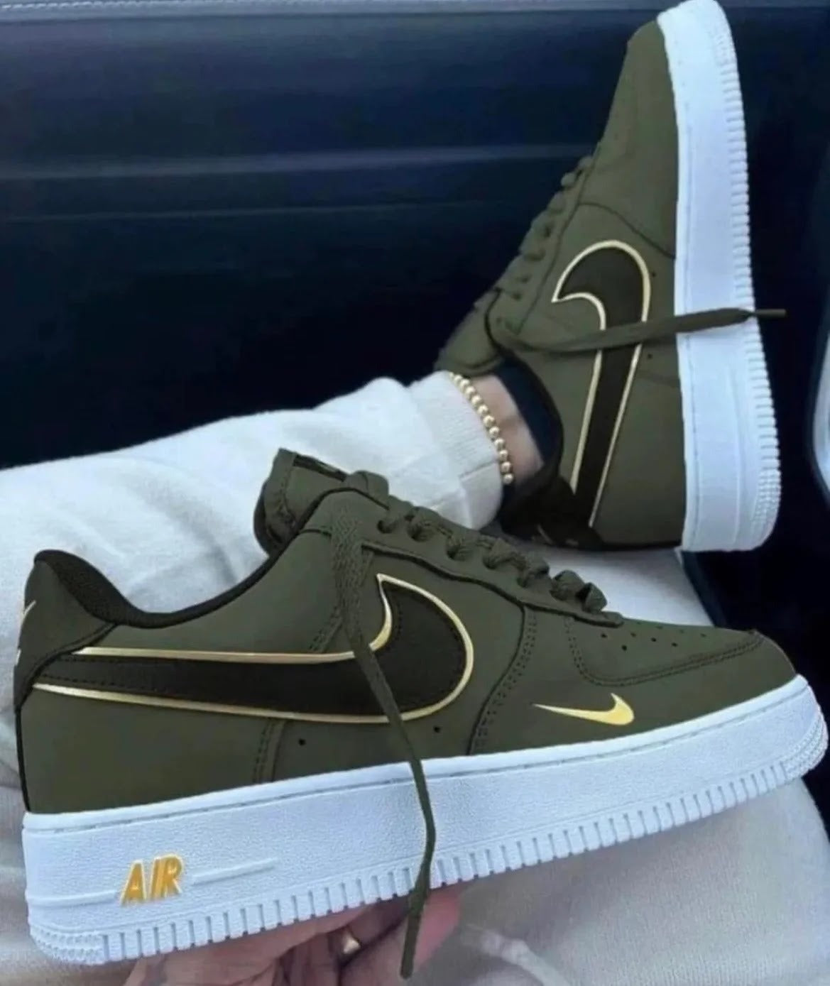 Nike Air Force 1