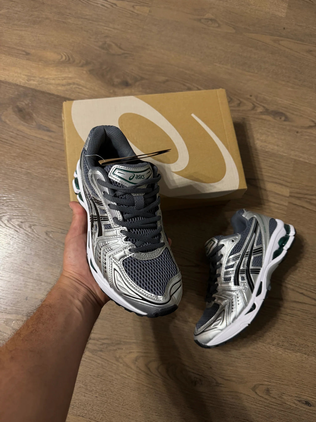 ASICS GEL - KAYANO 14
