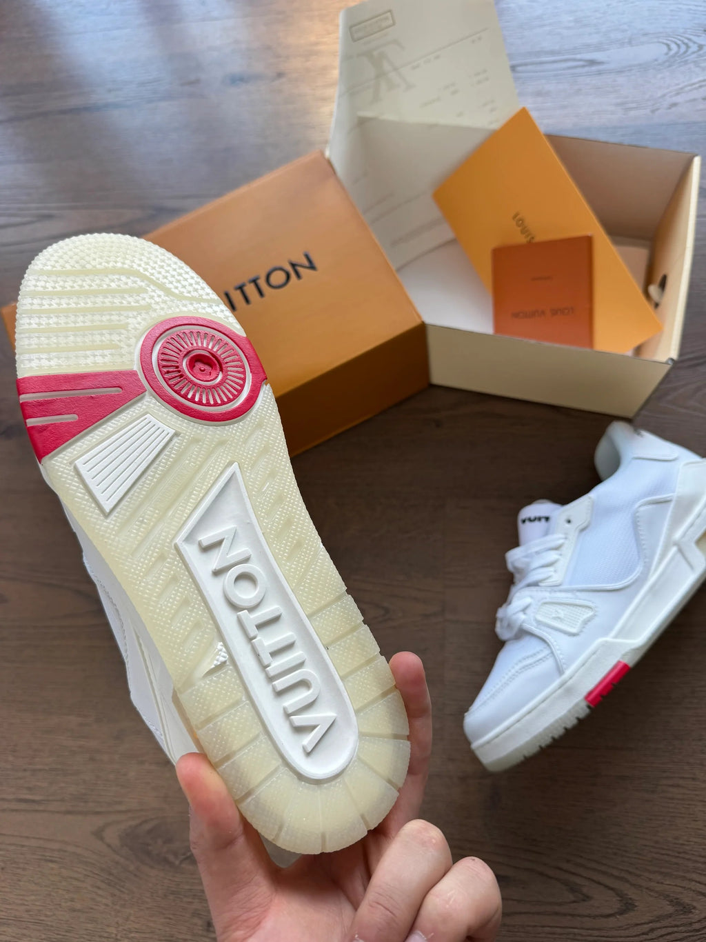 LV TRAINER