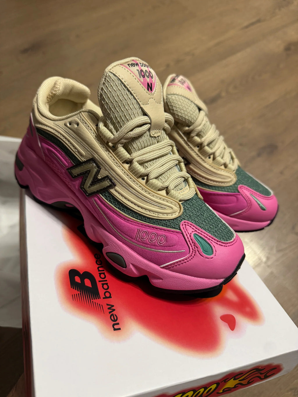 NEW BALANCE