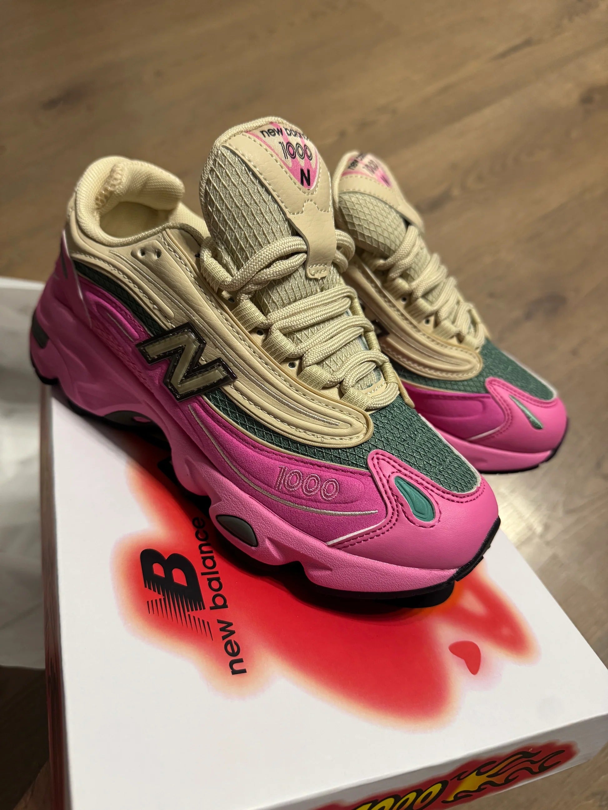 NEW BALANCE