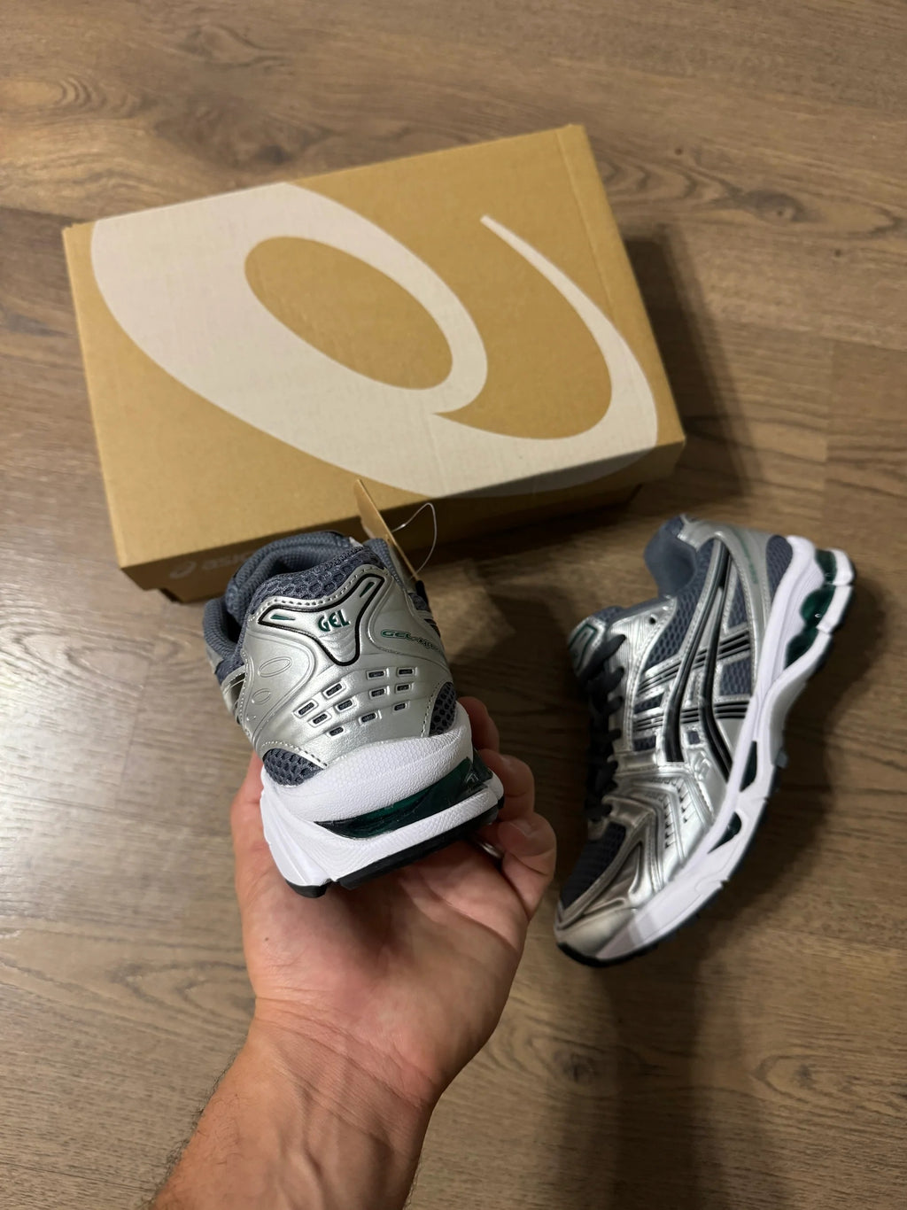 ASICS GEL - KAYANO 14