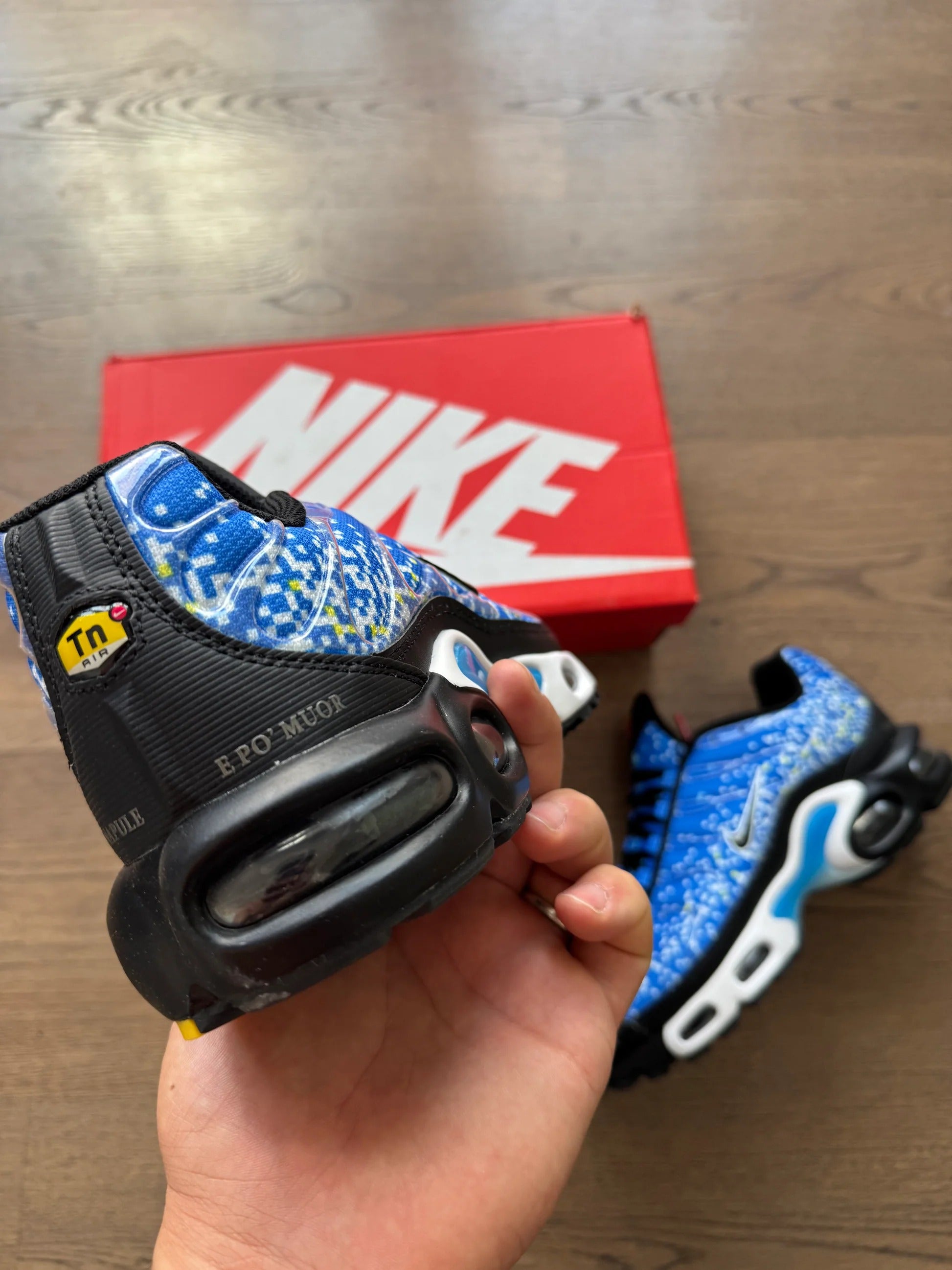 NIKE AIR TN
