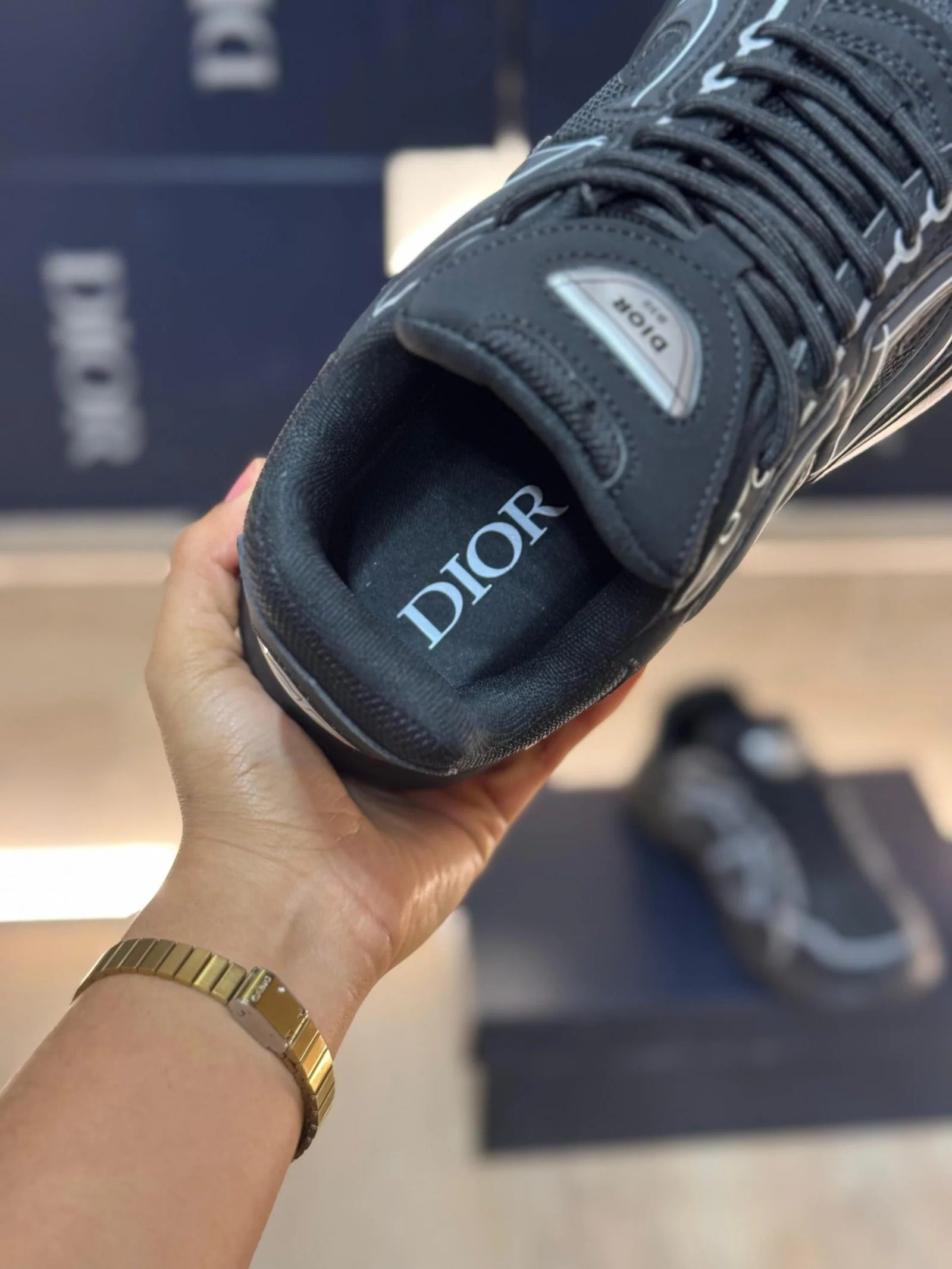 Dior B30