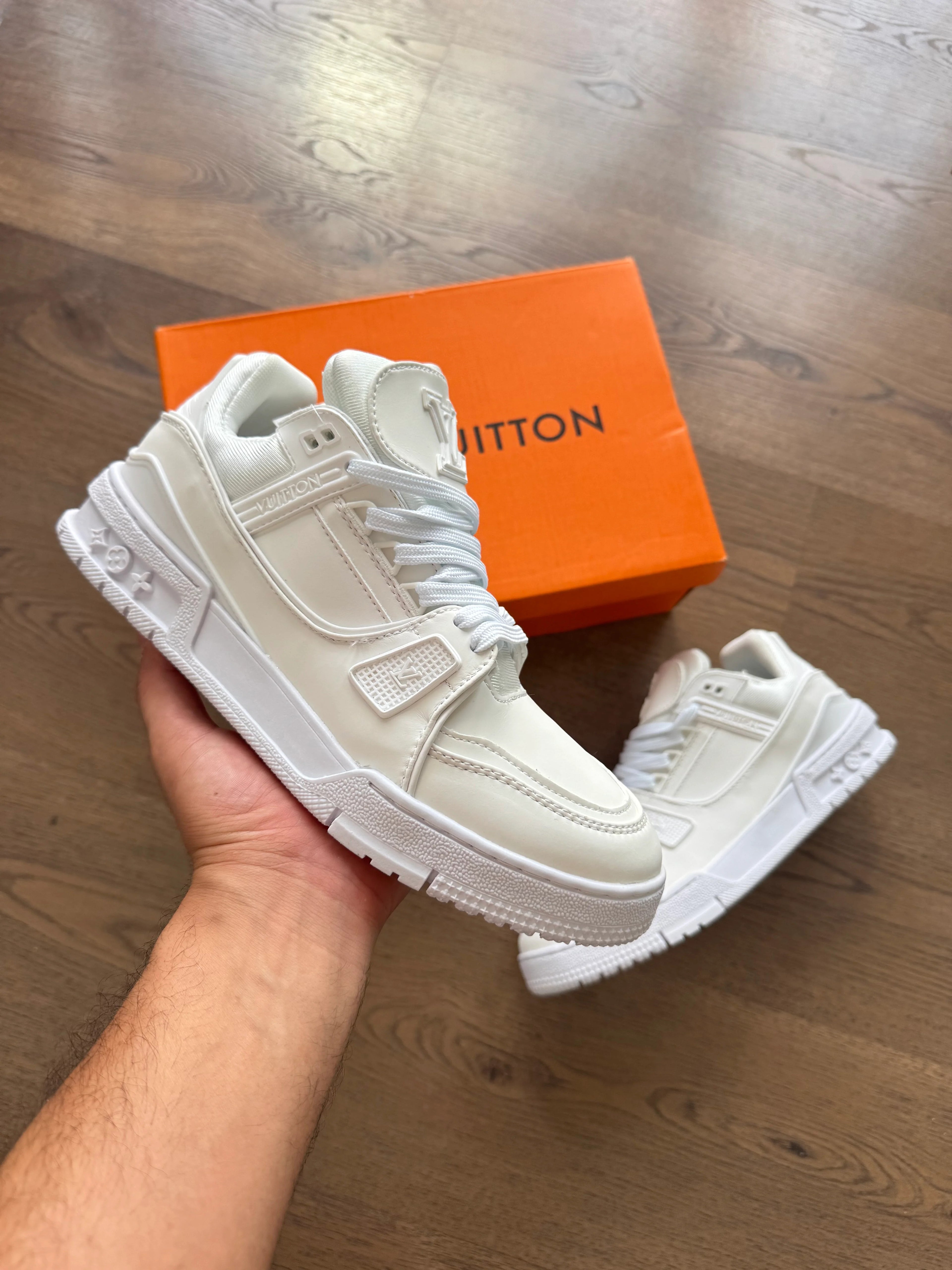 LV TRAINER