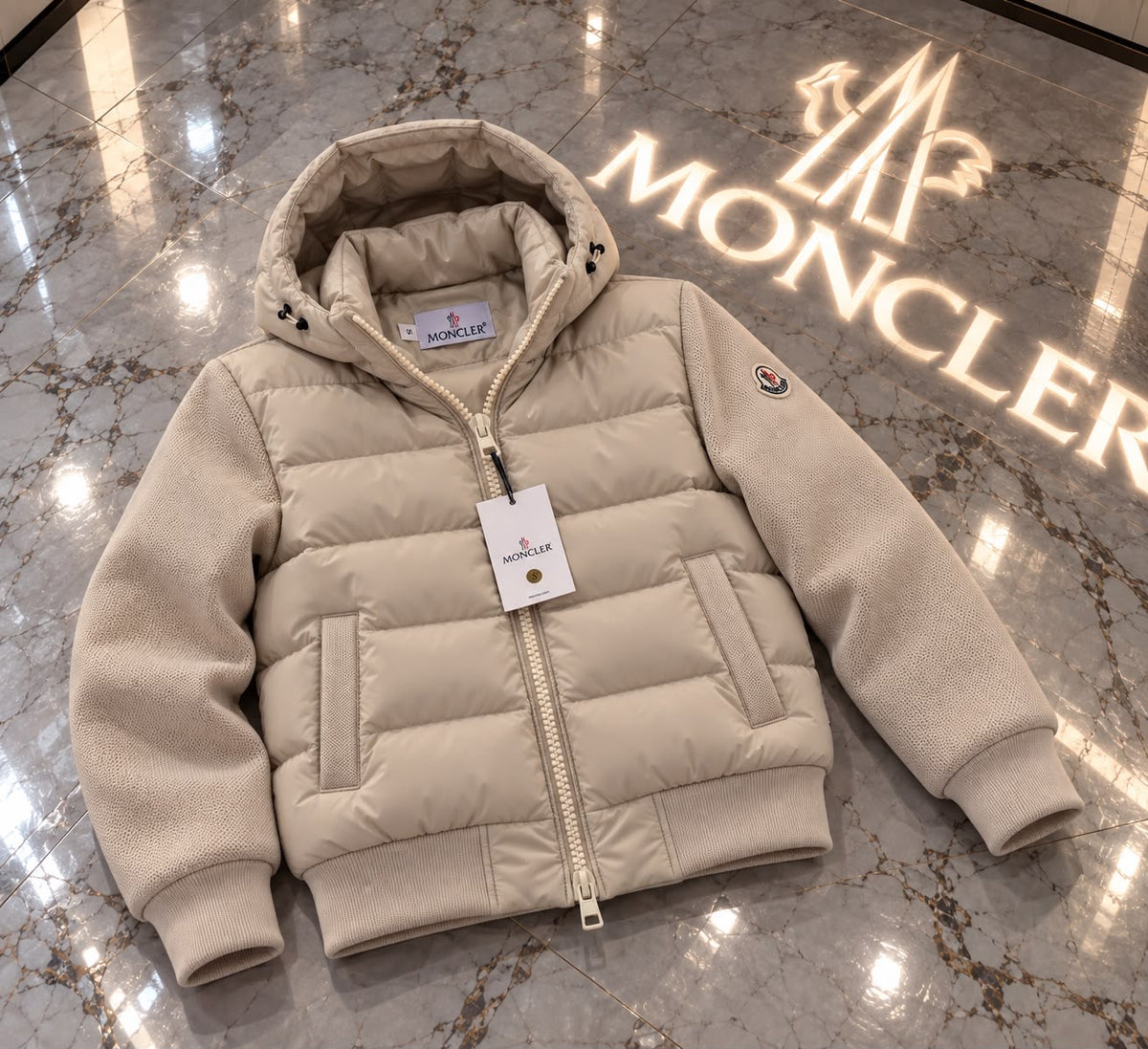 Chaqueta Moncler Hybrid Beige